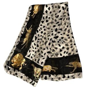 Into Africa Black and White Scarf Animal Print, Mobwife